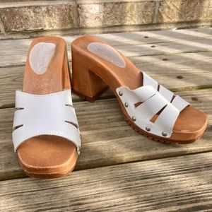 Vintage 1998 White & Brown The Leather Collection High Heeled Sandals